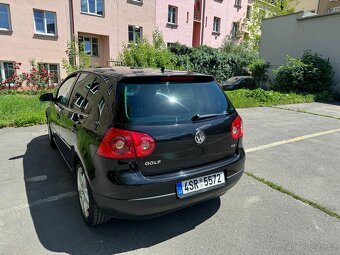 Auto k pronájmu. VW Golf 5 1.9tdi, GTI - 2