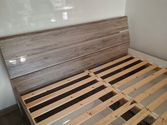 Manželská postel - 2