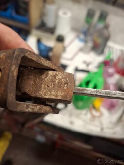 Starožitná závěsná váha - 2