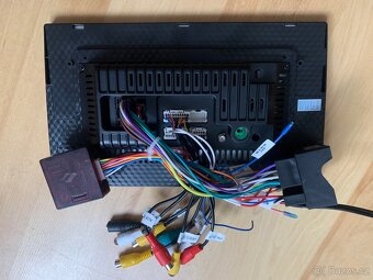 Autorádio s Androidem – dotykový displej - 2