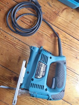 Prodám přímočarou pilu Makita. - 2