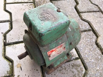 Prodám elektromotory 250W a 120W - 2