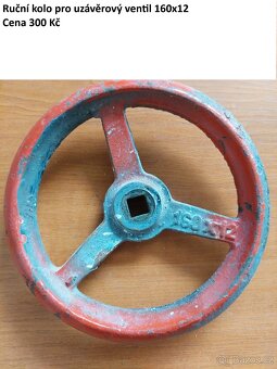 Otočná kolečka, ventil, uchyty, vodovaha - 2