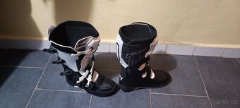 ENDURO MOTOKROSOVÉ BOTY FALCO - 2