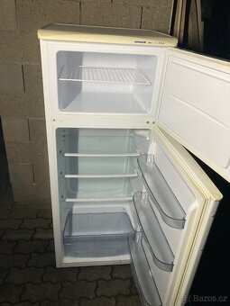 Lednice s mrazákem - 2