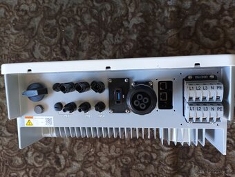 Goodwe hybrid inventer - 2