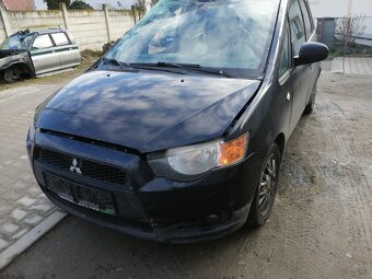 Mitsubishi Colt 2009-2012 - 2