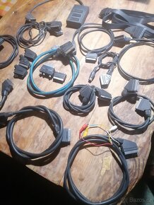 Scart kabely + redukce - 2