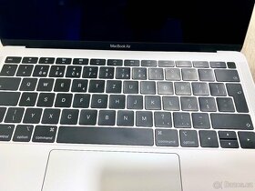 Apple Macbook Air 2018 i5/8GB/256GB - 2