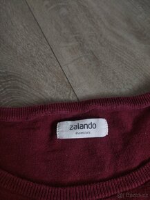 Lehký svetřík Zalando - 2
