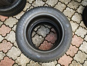 215/60 R17 - 2