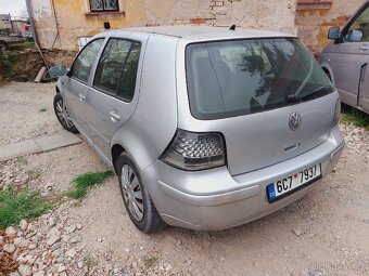 Prodám Vw Golf 4 16v 1,6 benzín - 2