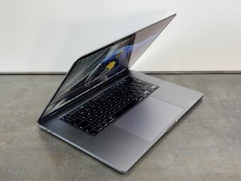MacBook Pro 16" 2019 i7 / 512GB / 16GB / SG - 2