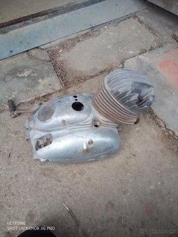 Motor ČZ 125 C - 2