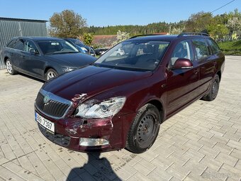 Škoda Octavia Combi 2.0 TDI 10/2010 Laurin & Klement - 2
