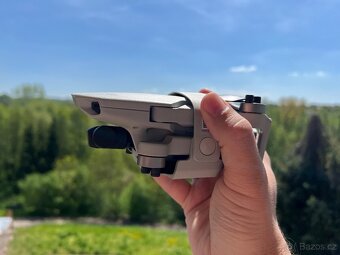DJI Mini 2 Fly More Combo – 4 baterie, ND filtry, vše plně f - 2