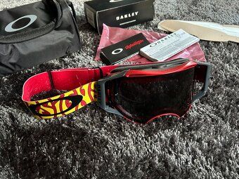 Oakley airbrake Troy lee D., ltd, nove - 2