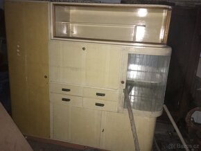 Retro kredenc - 2