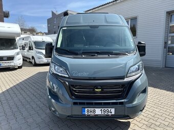 Zapůjčení obytného vozu KM DEXTER 581 ,4 osoby, NEOMEZENÉ KM - 2