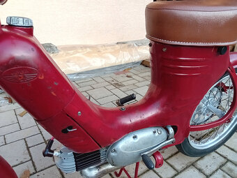 predam jawa 550 PATINA - 2