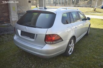 VW Golf 6 combi 2,0 103 kw Panorama Kůže Highline - 2