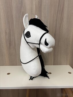 Hobby horse, kůň na tyči - 2