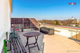 Pronájem bytu 1+kk, 57 m², Pardubice, ul. Sukova třída - 2
