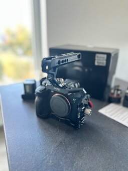 Sony a7iv ( 13% opotřebení závěrky) - 2