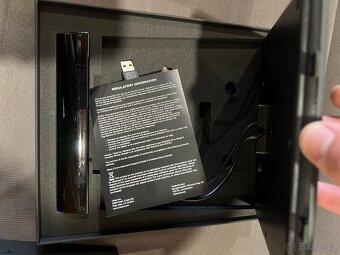 Bezdrátová nabíječka Tesla Model 3. - 2