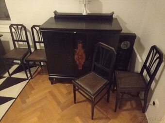 ČERNÝ STAROŽITNÝ NÁBYTEK, POČ.20.STOL. - 2