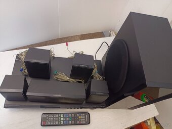 SAMSUNG kino HT-E4500, Blu ray,DVD-CD, HDMI, USB,WiFi - 2