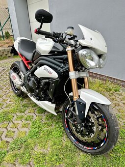Triumph Speed triple 1050 - 2