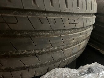 205 55 16 - GOOD YEAR - 2