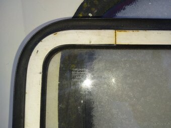 Prodám okna do VW T1 - 2