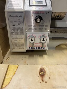 Stolní soustruh 230v 600mm - 2