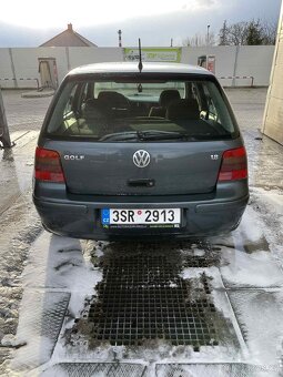 VW Golf 4 1.8 92kW + kola - 2