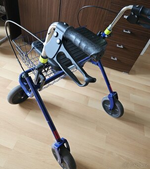 Chodítko pro seniory (2x použité) - 2