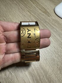 Unikátní dámské hodinky DKNY NY 8494 PC 5000Kč - 2