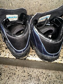 Zimní tretry Adidas 26,5cm - 2