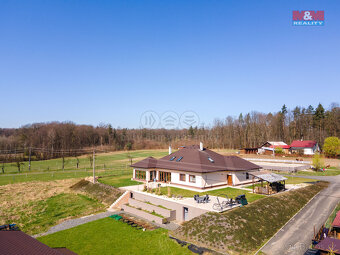Prodej rodinného domu, 336 m², Sedliště - 2