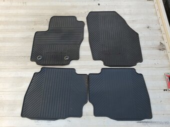 Originální gumové autokoberce Ford Mondeo MK4 - 2