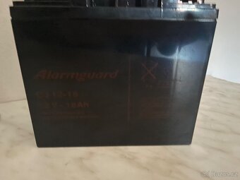 Prodám akumulátor do zabezpečovacího systému Jablotron - 2