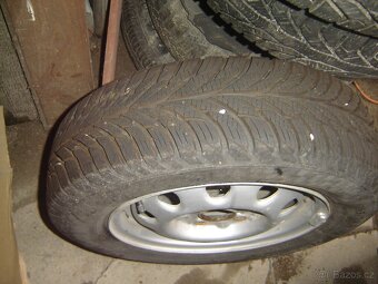 Celorocni pneu 165/70R13 napr. Skoda Felicia - 2