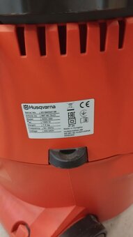 Vysavač Husqvarna WDC 220 - 2