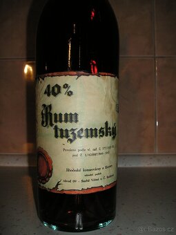 Starý rum - 2