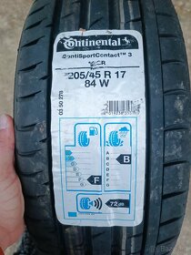 Pneu Continental 205/45/17 84W - 2