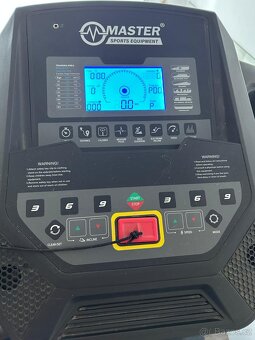 Běžecký pás Master F-38 vysoká PC - 2