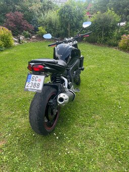 Yamaha fz1 - 2