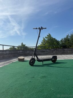 Elektro koloběžka Xiaomi Electric Scooter 5 Pro GL - 2