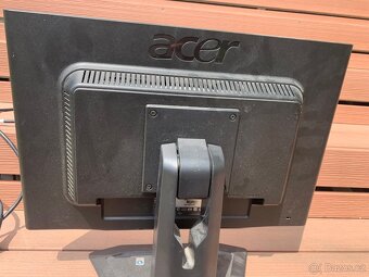 Monitor Acer - 2
